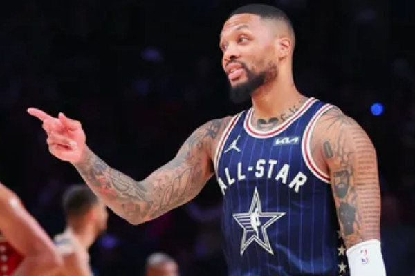 NBA 全明星賽東部隊(duì) 211分創(chuàng)紀(jì)錄，利拉德榮膺 MVP